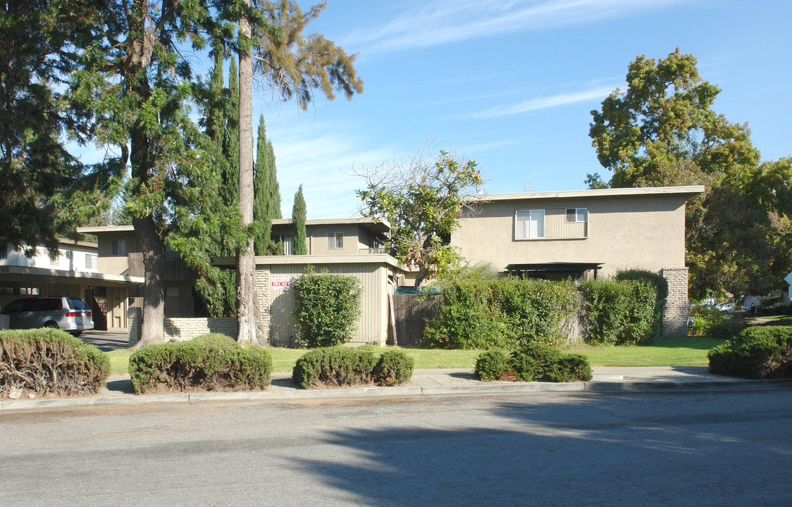 1005 Ravenscourt Ave in Campbell, CA - Building Photo