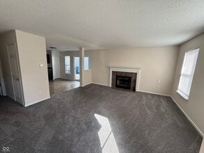 12710 Courage Crossing in Fishers, IN - Building Photo - Building Photo