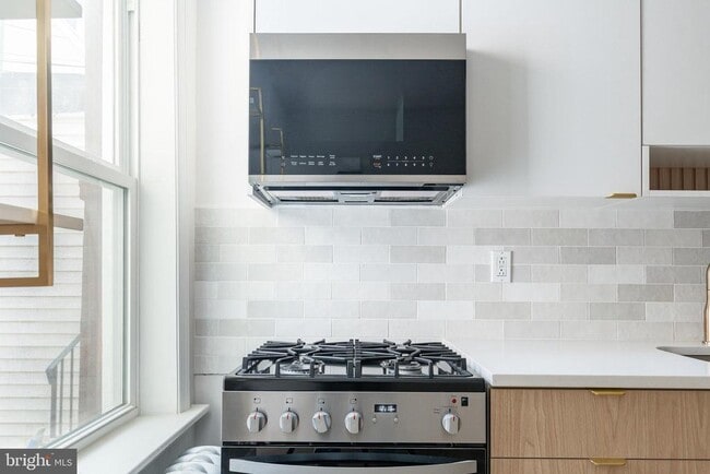 2143 N Palethorp St in Philadelphia, PA - Building Photo - Building Photo