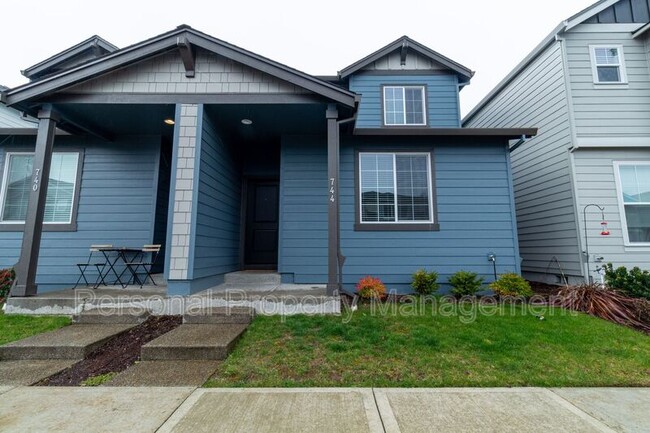 property at 744 NE 138th Pl