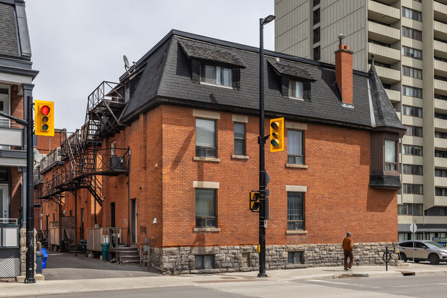 57 Argyle Av in Ottawa, ON - Building Photo - Building Photo