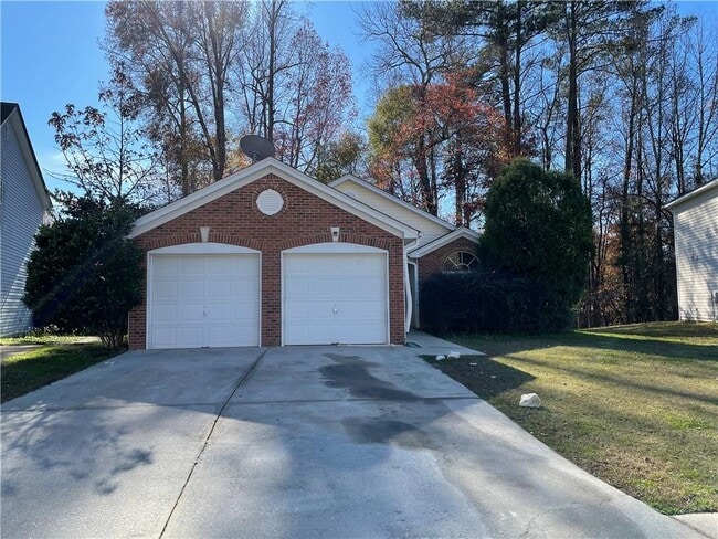 property at 2195 Oakland Spring Dr