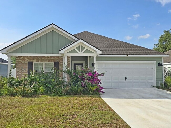 property at 5175 Grand Oak Cir