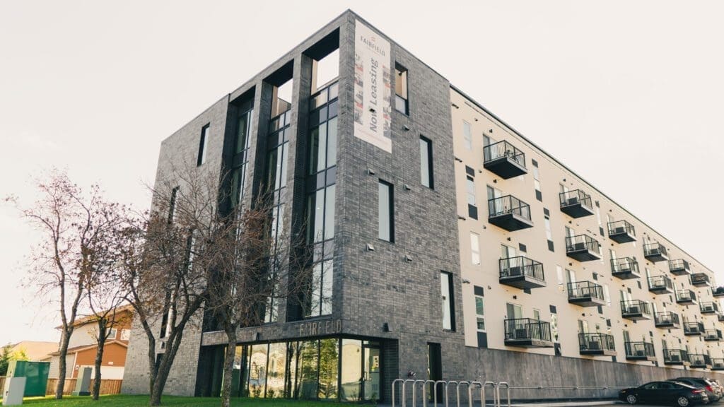 54 Barnes St in Winnipeg, MB - Building Photo