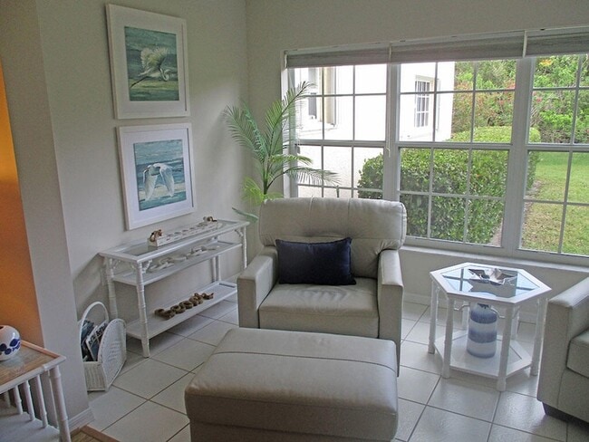 740 Lake Orchid Cir, Unit 109 in Vero Beach, FL - Building Photo - Building Photo