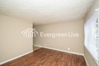 8724 Montery Rd in Indianapolis, IN - Building Photo - Building Photo