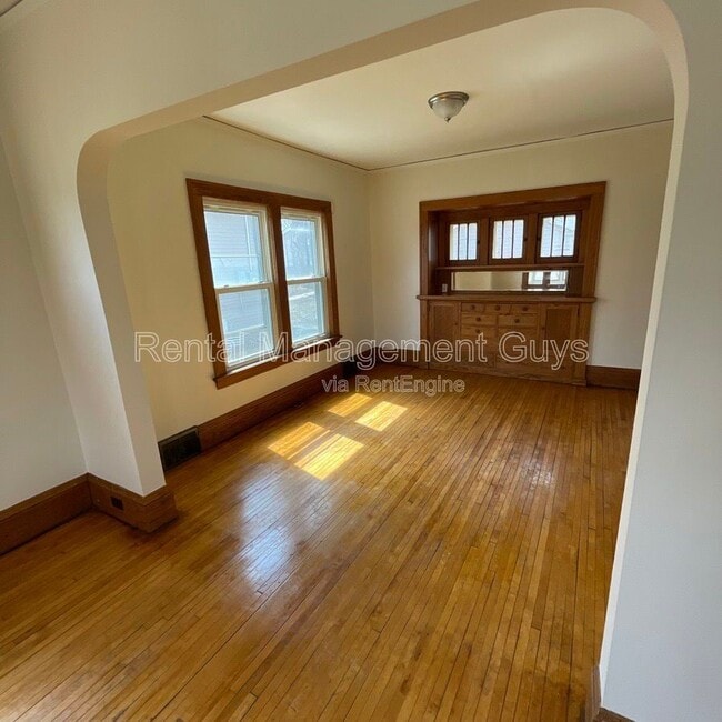 property at 3245 Russell Ave N