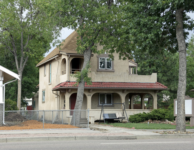 1112 W Colorado Ave in Colorado Springs, CO - Foto de edificio - Building Photo