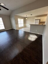 10100 Valencia Dr in Waco, TX - Building Photo - Building Photo