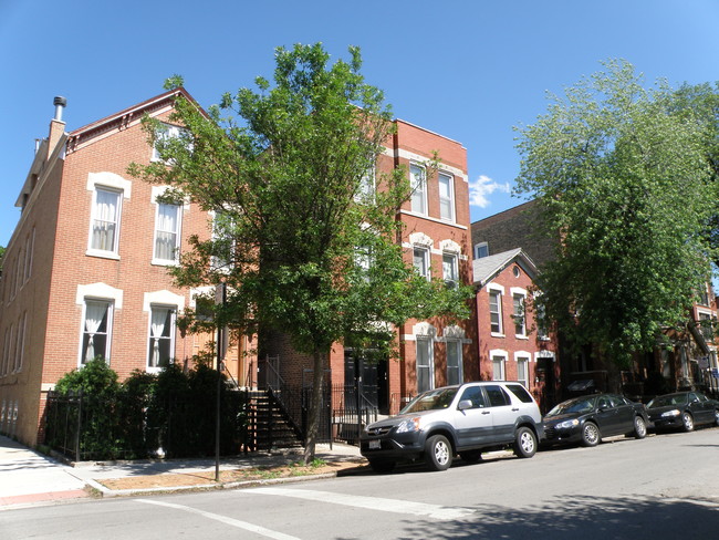 1085 N Paulina St in Chicago, IL - Foto de edificio - Building Photo