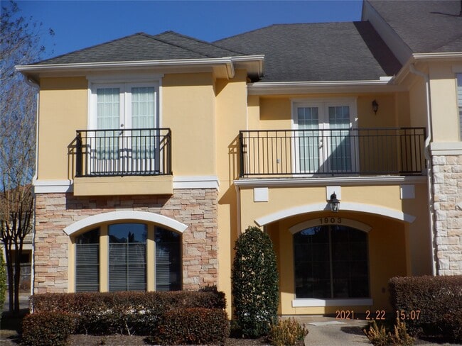 property at 1903 Spring Cedar Ln