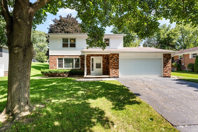 property at 154 Howard Ave