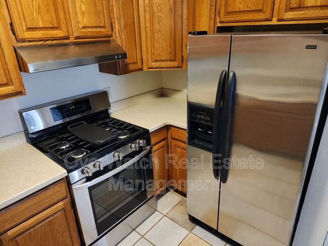 1808 Cleveland Ave in Anchorage, AK - Building Photo - Building Photo