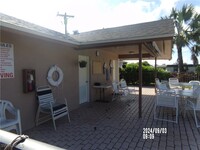 3803 SE 11th Pl in Cape Coral, FL - Foto de edificio - Building Photo