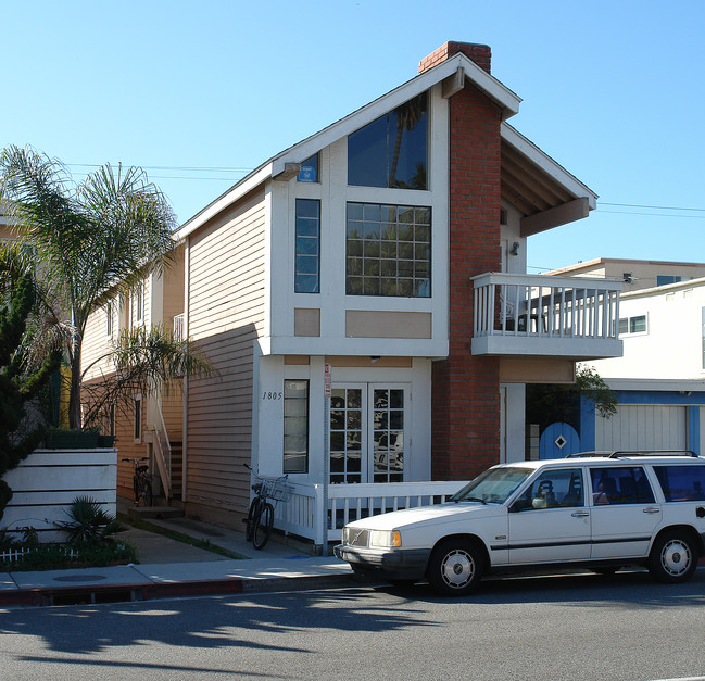 1805 Balboa Blvd in Newport Beach, CA - Building Photo - Building Photo