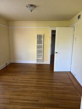 1279 California Dr in Burlingame, CA - Building Photo - Building Photo