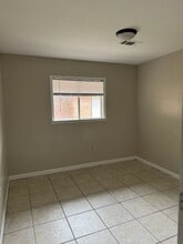 13629 Goodwood Blvd in Baton Rouge, LA - Foto de edificio - Building Photo