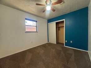 836 Agate Rd in Roswell, NM - Foto de edificio - Building Photo