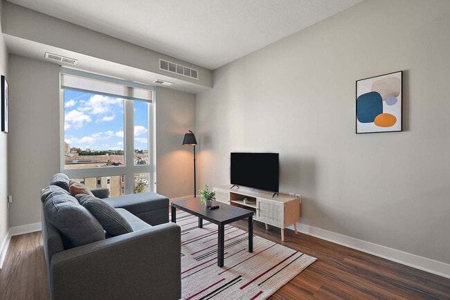 1410 Nicollet Ave in Minneapolis, MN - Building Photo - Building Photo