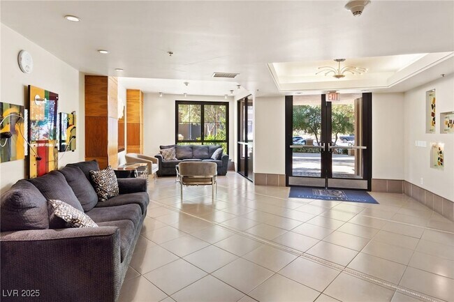 29 Montelago Blvd, Unit 541 in Henderson, NV - Building Photo - Building Photo