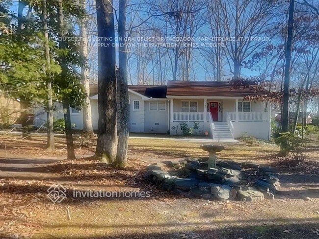 property at 492 Summit Ridge Dr