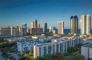 17021 N Bay Rd in Sunny Isles Beach, FL - Building Photo