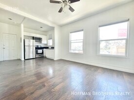 1906 Cimarron St, Unit 7 in Los Angeles, CA - Building Photo