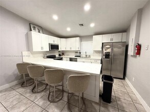 1840 Jefferson St in Hollywood, FL - Building Photo - Building Photo