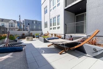 Hillside Village in Berkeley, CA - Building Photo - Building Photo