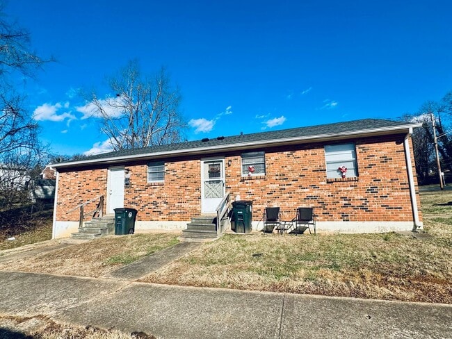 property at 604 Edgar St