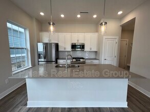 577 Steinbeck Pl in Carmel, IN - Building Photo - Building Photo