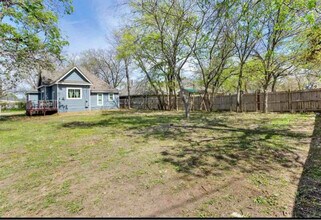 704 Chaffin St in Sherman, TX - Building Photo - Building Photo