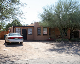 3566-3574 E Bellevue St in Tucson, AZ - Building Photo - Building Photo