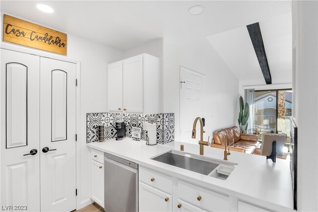 property at 950 Seven Hills Dr
