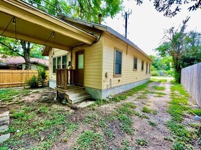 506 E 38th St in Austin, TX - Building Photo - Building Photo