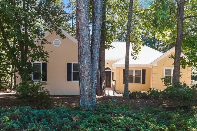 property at 25 Fairhaven Ct