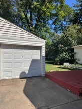 3770 Brewster St in Dearborn, MI - Building Photo - Building Photo