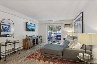 Heritage at the River in Manchester, NH - Building Photo - Building Photo