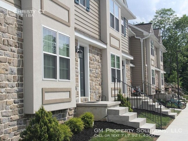 property at 5 Christy Ct