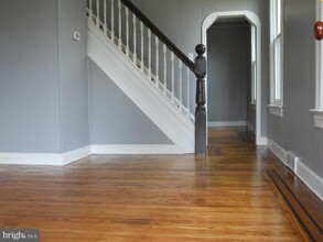 304 W Cold Spring Ln in Baltimore, MD - Building Photo - Building Photo