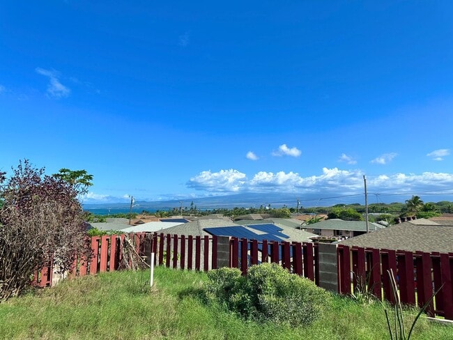 785 Olena St in Wailuku, HI - Building Photo - Building Photo