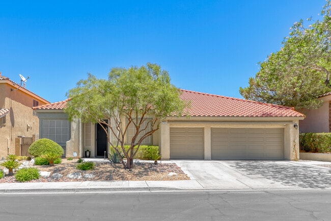 property at 2122 Mooreview St