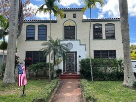 514 Palermo Ave in Coral Gables, FL - Building Photo
