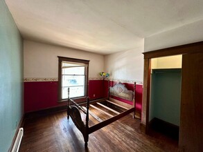 117 High St-Unit -Lower Apartment in Bradford, PA - Building Photo - Building Photo