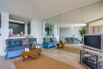 1750 E Ocean Blvd, Unit C in Long Beach, CA - Foto de edificio - Building Photo