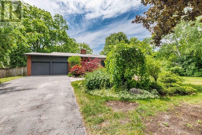 1448 Willowdown Rd in Oakville, ON - Building Photo - Building Photo