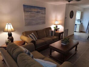 645 Harvey St in Englewood, FL - Building Photo - Building Photo