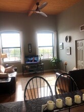 54 Green St, Unit 401 in Leominster, MA - Building Photo - Building Photo