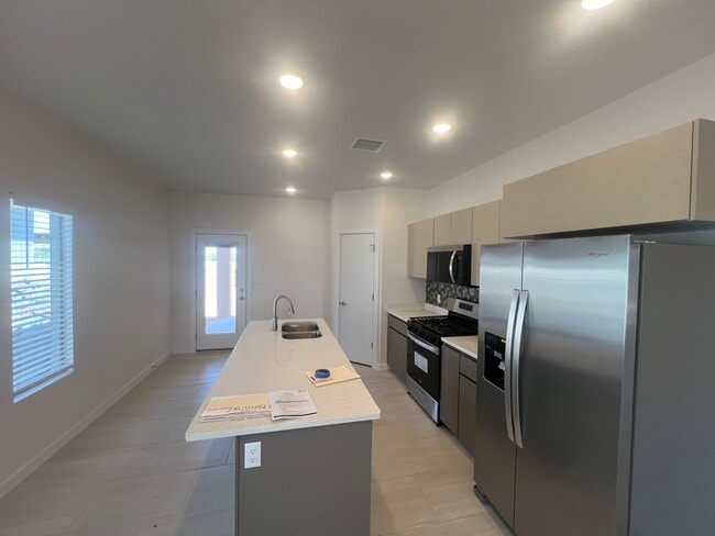 12249 Bahjat Dr in El Paso, TX - Building Photo - Building Photo