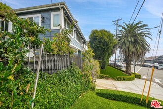 3966 Las Flores Canyon Rd in Malibu, CA - Building Photo - Building Photo